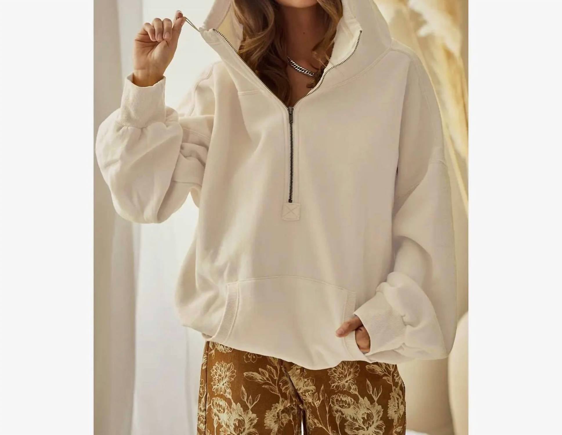 Bibi - Stitch Detailed Elastic Hem Half Zip Fleece Hoodie
