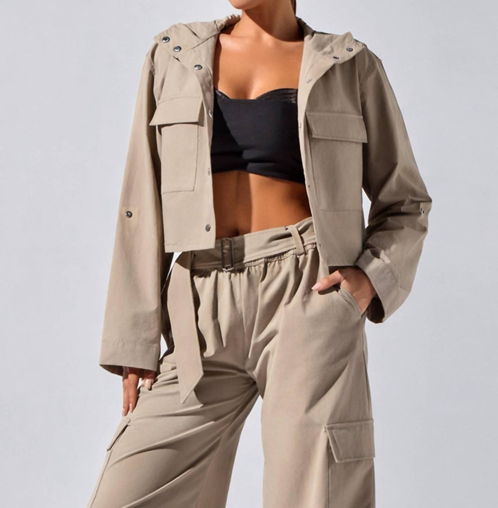 Heroine Sport - Ava Cropped Lightweight Performance Jacket