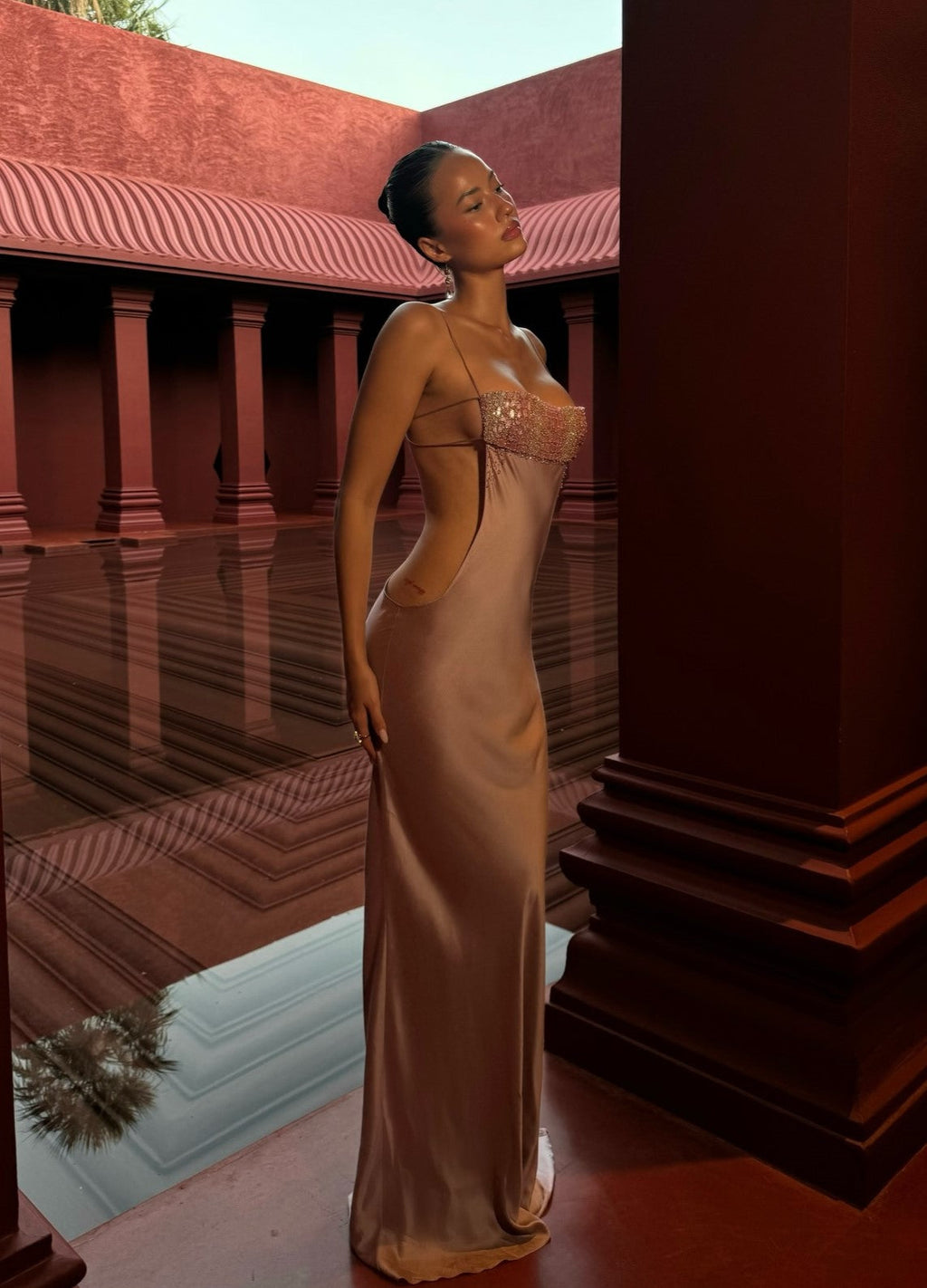 Sexy Sling Rhinestone Bandeau Slim-Fit Dress