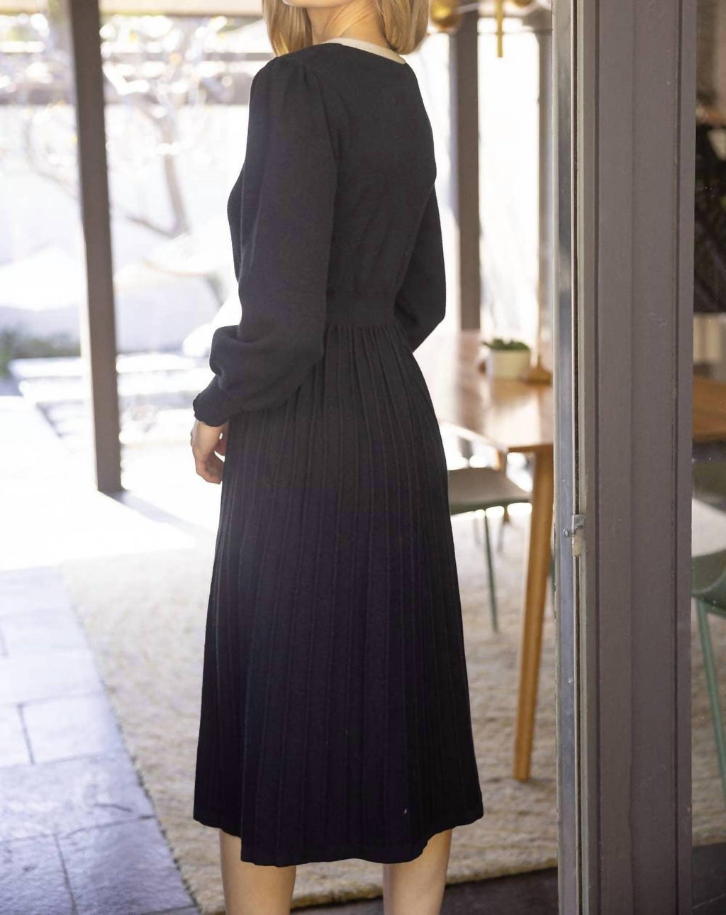 Voy - Joy Princess Sleeve Ribbon Neckline Midi Knit Dress