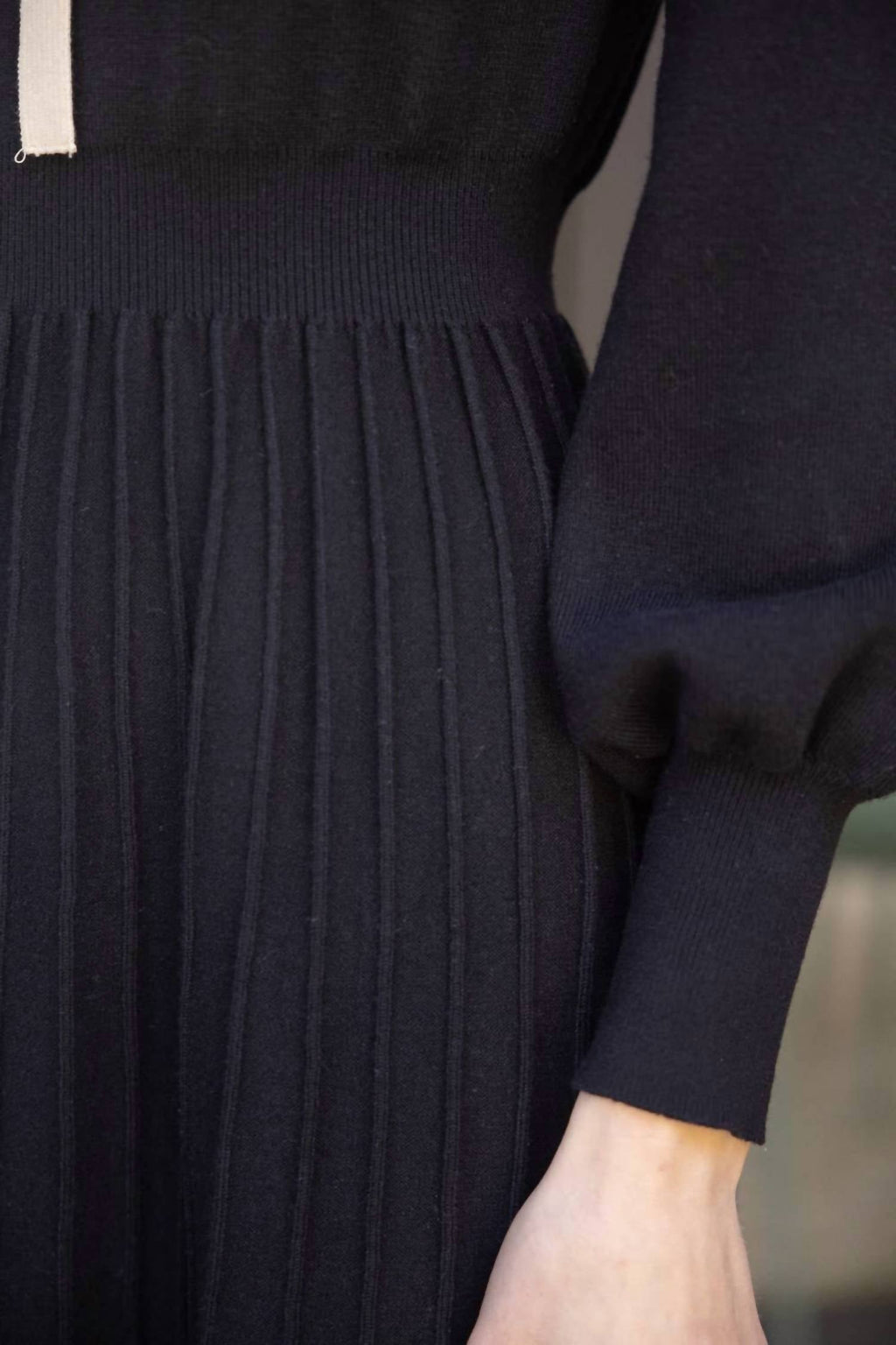 Voy - Joy Princess Sleeve Ribbon Neckline Midi Knit Dress